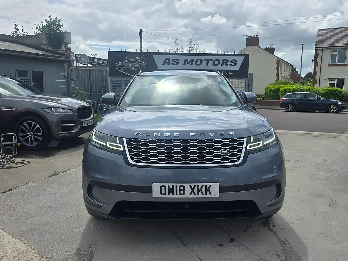 Used 2018 Land Rover Range Rover Velar Se Blue - Interior and Exterior details 2