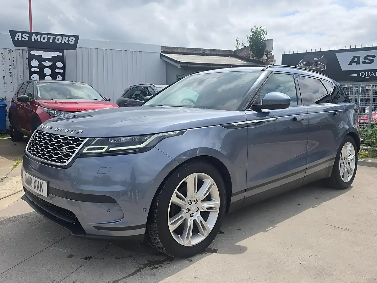 Used 2018 Land Rover Range Rover Velar Se Blue - Interior and Exterior details 3