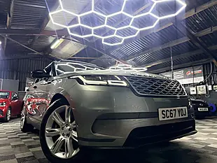 Used 2018 Land Rover Range Rover Velar Se Silver - Interior and Exterior details 2