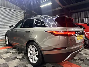 Used 2018 Land Rover Range Rover Velar Se Silver - Interior and Exterior details 7
