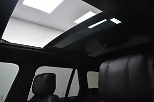 Used 2018 Land Rover Range Rover Vogue Black - Interior and Exterior details 14