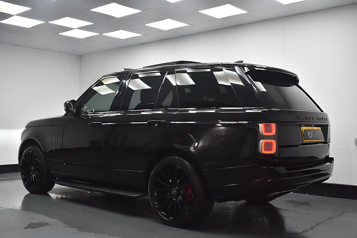 Used 2018 Land Rover Range Rover Vogue Black - Interior and Exterior details 4