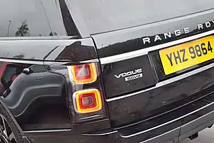 Used 2018 Land Rover Range Rover Vogue Black - Interior and Exterior details 11