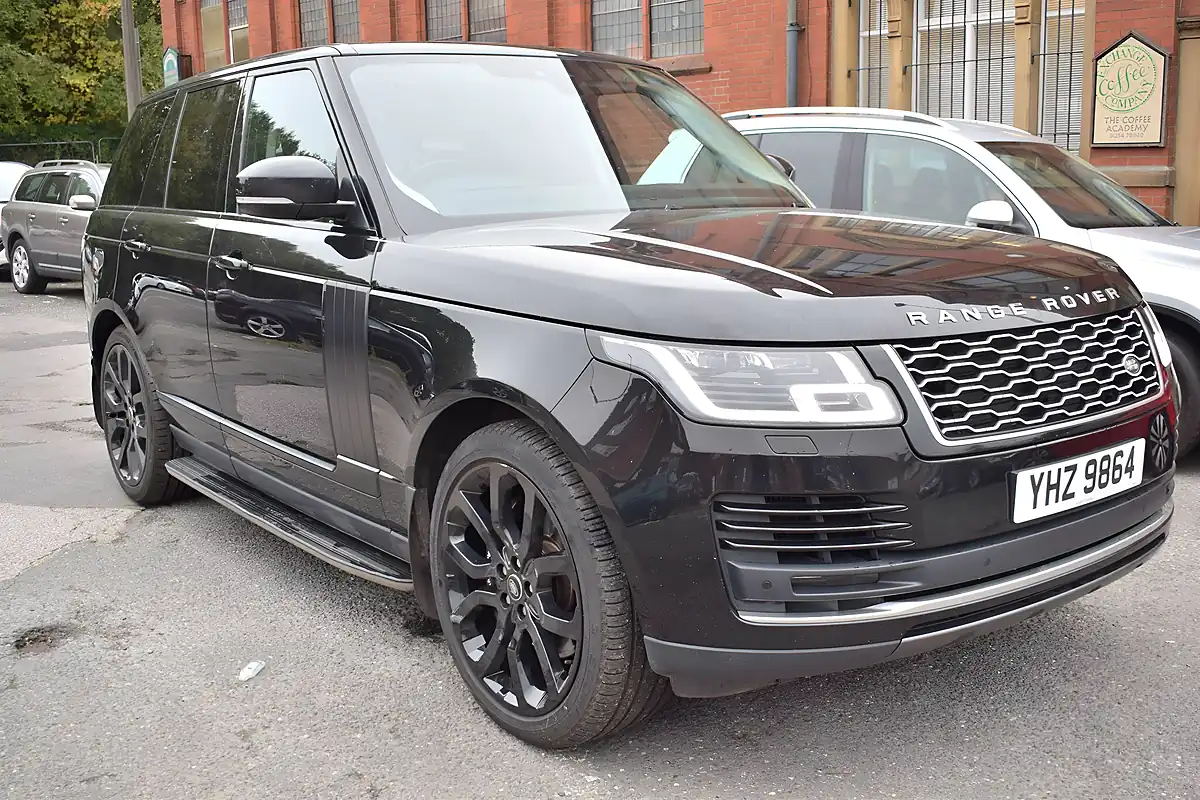 Used 2018 Land Rover Range Rover Vogue Black - Interior and Exterior details 2