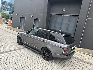 Used 2018 Land Rover Range Rover Vogue Grey - Interior and Exterior details 4