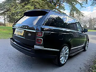 Used 2018 Land Rover Range Rover Vogue Se Black - Interior and Exterior details 5
