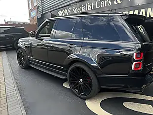 Used 2018 Land Rover Range Rover Vogue Se Black - Interior and Exterior details 3