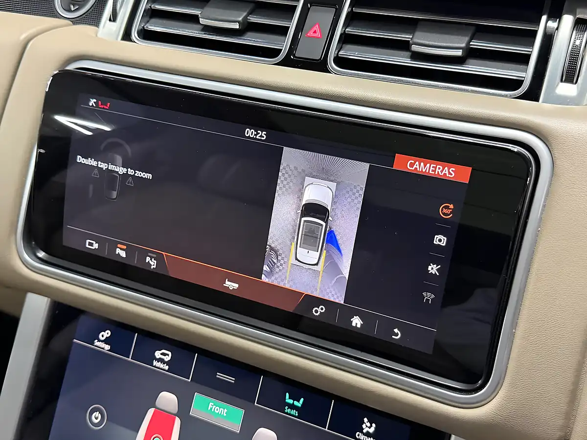 Used 2018 Land Rover Range Rover Vogue Se Black - Interior and Exterior details 17