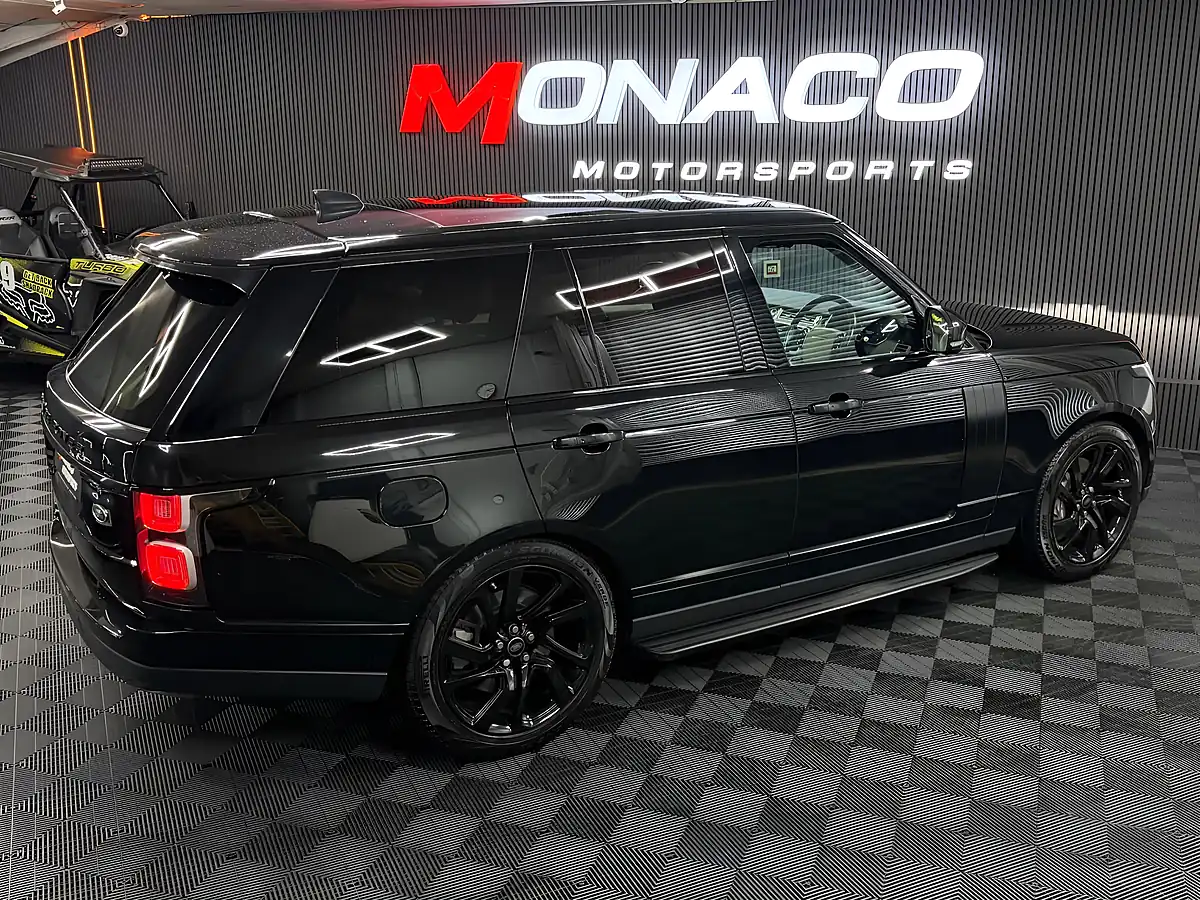 Used 2018 Land Rover Range Rover Vogue Se Black - Interior and Exterior details 9