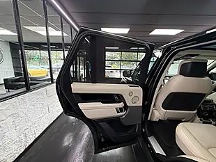 Used 2018 Land Rover Range Rover Vogue Se Black - Interior and Exterior details 16