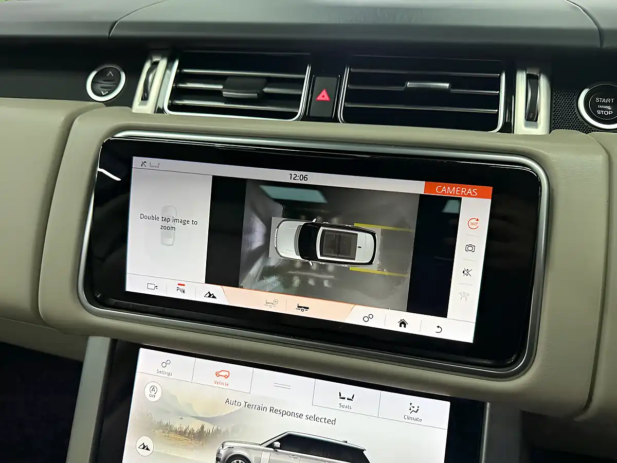 Used 2018 Land Rover Range Rover Vogue Se Black - Interior and Exterior details 9