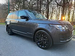 Used 2018 Land Rover Range Rover Vogue Se Grey - Interior and Exterior details 2