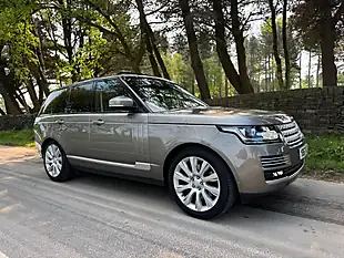 Used 2018 Land Rover Range Rover Vogue Se Silver - Interior and Exterior details 2