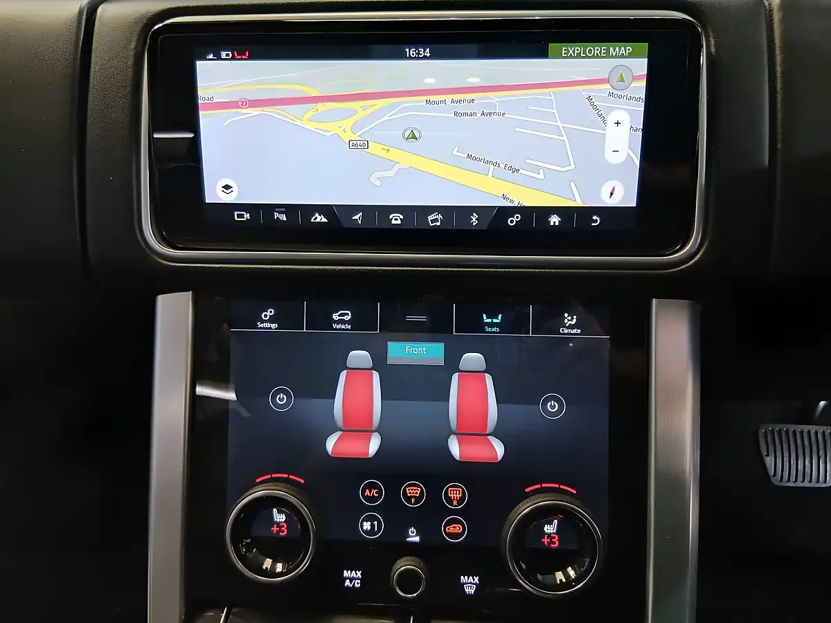 Used 2018 Land Rover Range Rover Vogue Silver - Interior and Exterior details 14