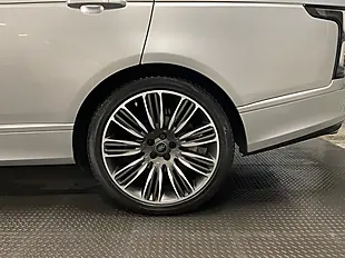 Used 2018 Land Rover Range Rover Vogue Silver - Interior and Exterior details 8