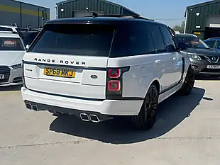 Used 2018 Land Rover Range Rover Vogue White - Interior and Exterior details 11