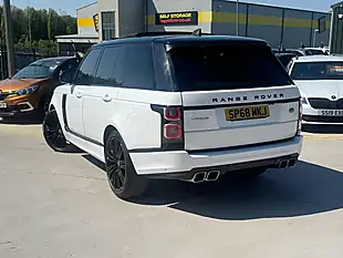Used 2018 Land Rover Range Rover Vogue White - Interior and Exterior details 6