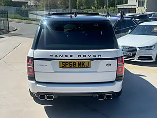 Used 2018 Land Rover Range Rover Vogue White - Interior and Exterior details 8