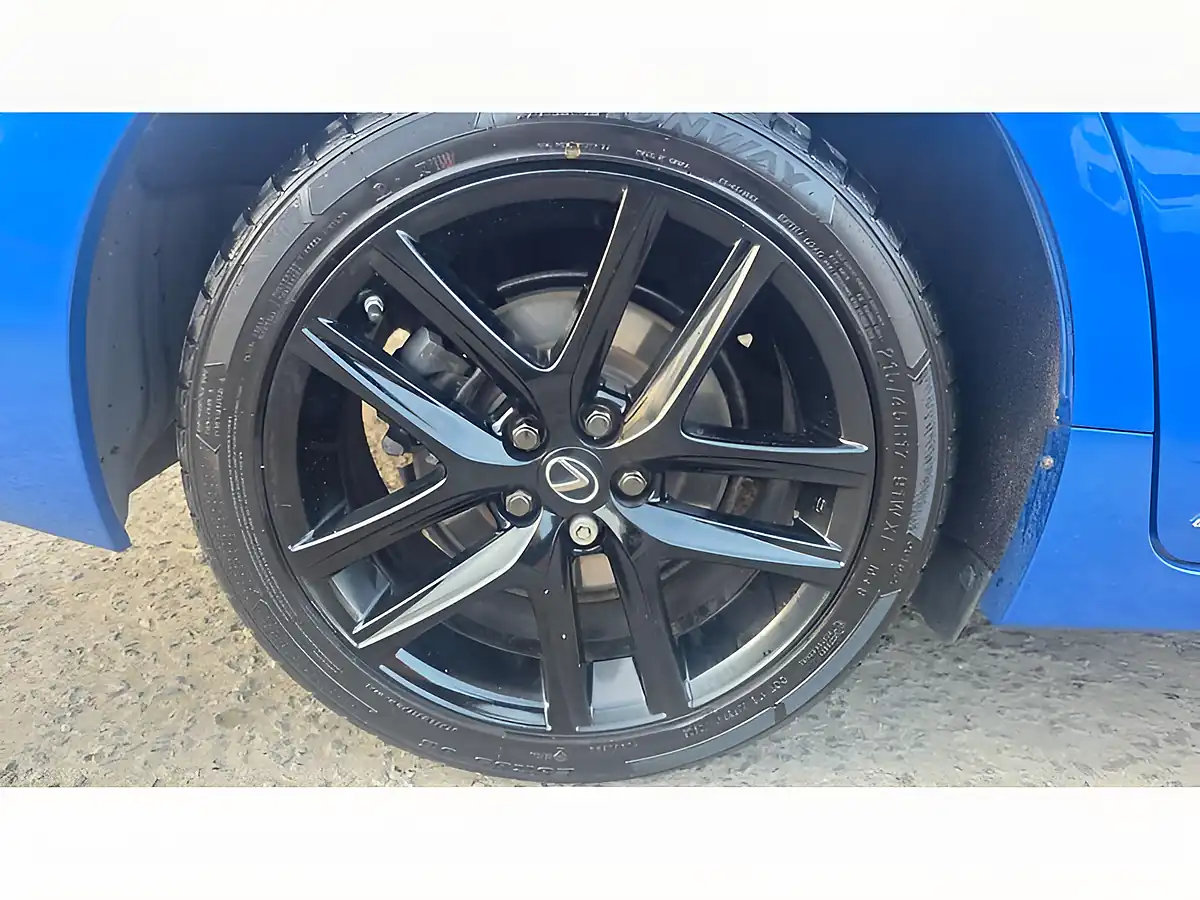Used 2018 Lexus Ct 200h Blue - Interior and Exterior details 20