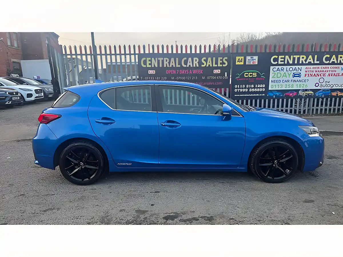 Used 2018 Lexus Ct 200h Blue - Interior and Exterior details 7