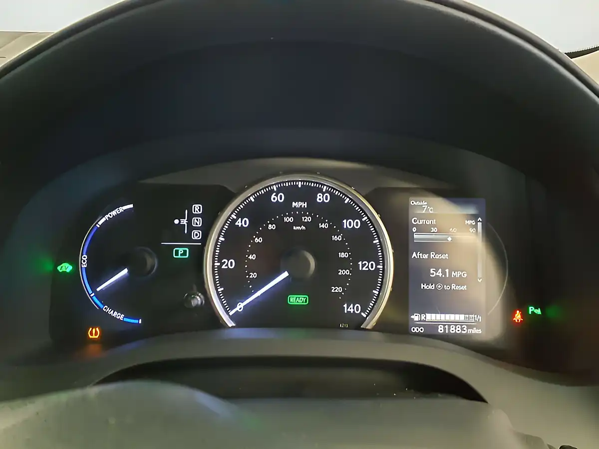Used 2018 Lexus Ct Luxury Mesa Red - Interior and Exterior details 14