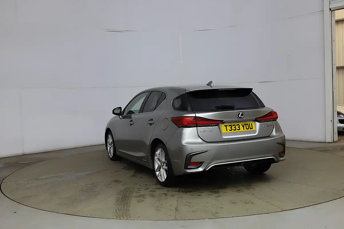 Used 2018 Lexus Ct Luxury Silver - Interior and Exterior details 5