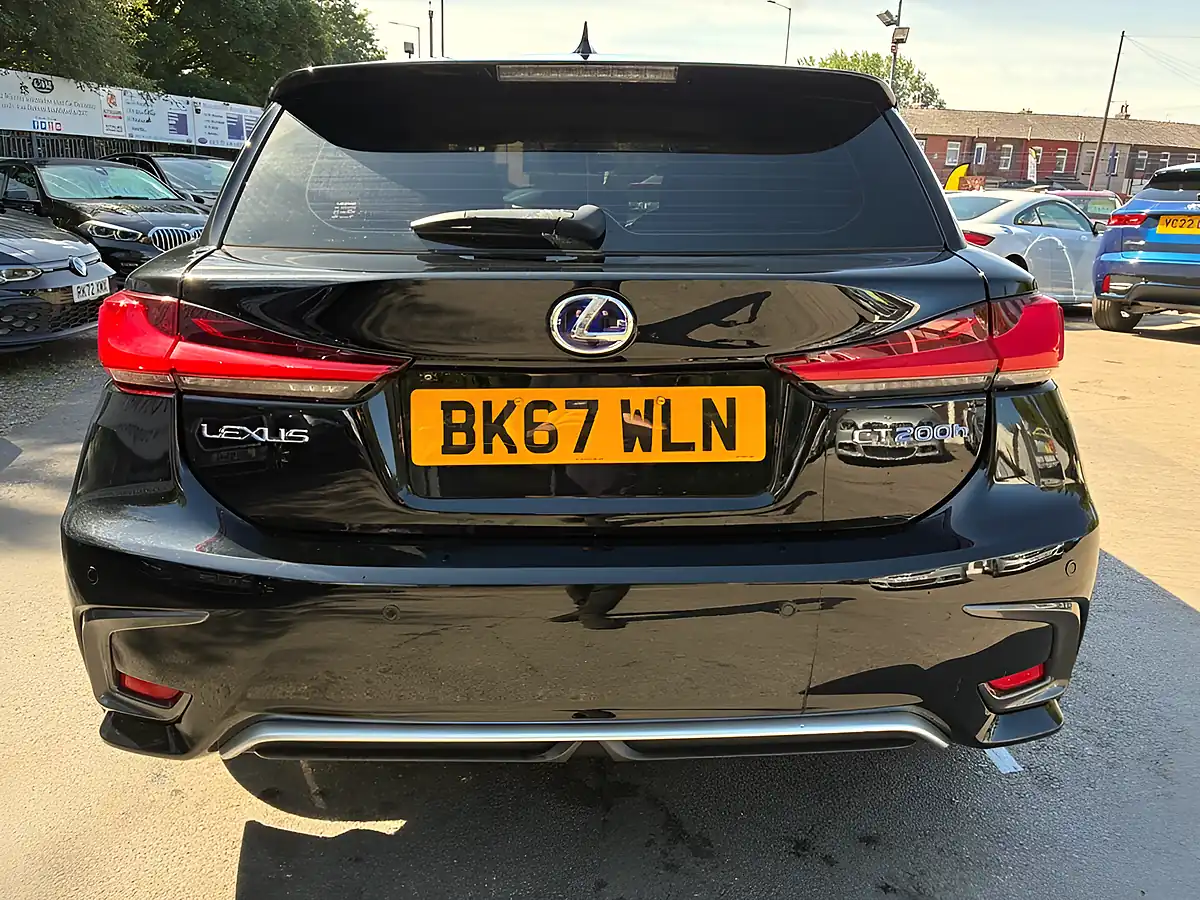 Used 2018 Lexus Ct Se Plus Pack Black - Interior and Exterior details 10