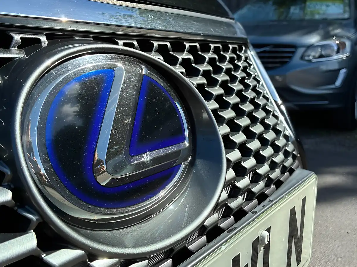 Used 2018 Lexus Ct Se Plus Pack Black - Interior and Exterior details 3