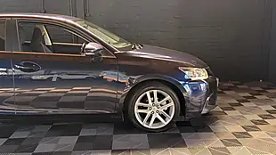 Used 2018 Lexus Ct Se (plus Pack) Blue - Interior and Exterior details 15