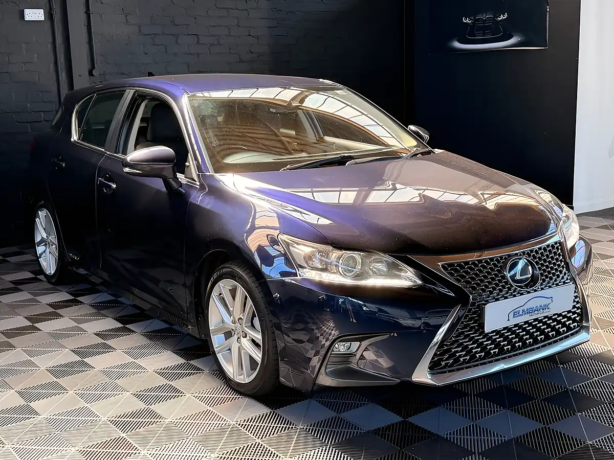 Used 2018 Lexus Ct Se (plus Pack) Blue - Interior and Exterior details 16
