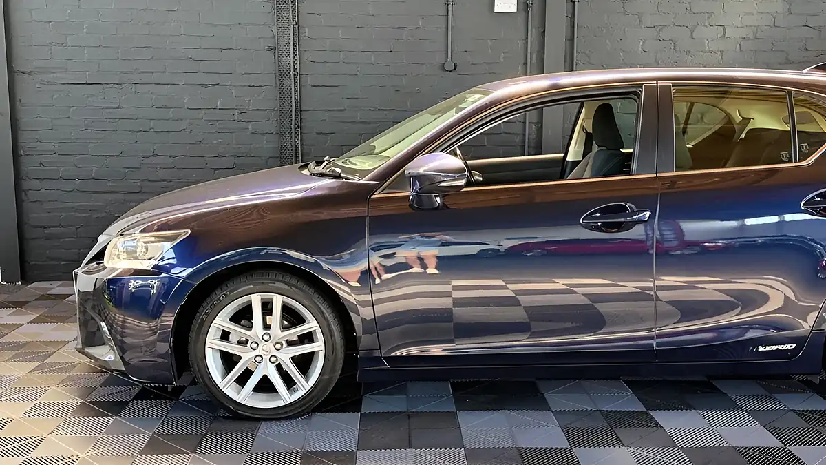 Used 2018 Lexus Ct Se (plus Pack) Blue - Interior and Exterior details 3