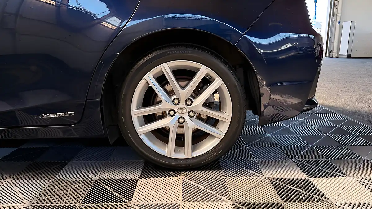 Used 2018 Lexus Ct Se (plus Pack) Blue - Interior and Exterior details 9