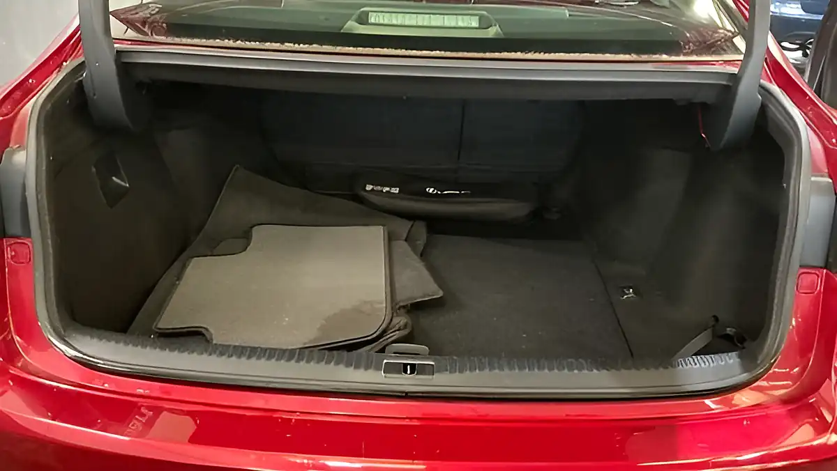 Used 2018 Lexus Is Advance Red - Interior and Exterior details 10