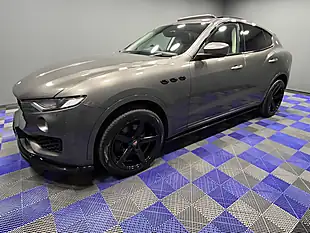 Used 2018 Maserati Levante Grigio Maratea - Interior and Exterior details 6
