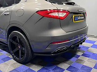 Used 2018 Maserati Levante Grigio Maratea - Interior and Exterior details 9