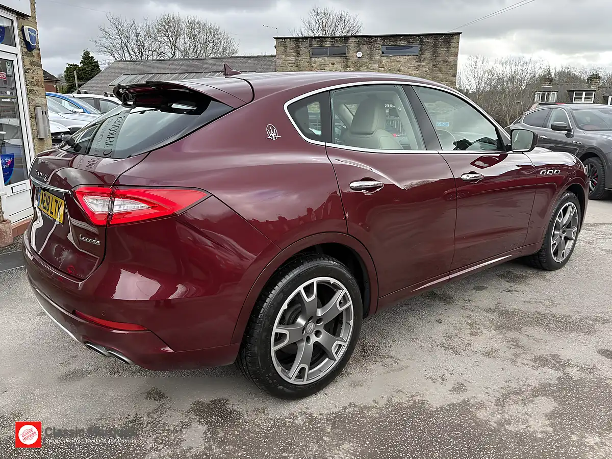 Used 2018 Maserati Levante Red - Interior and Exterior details 8