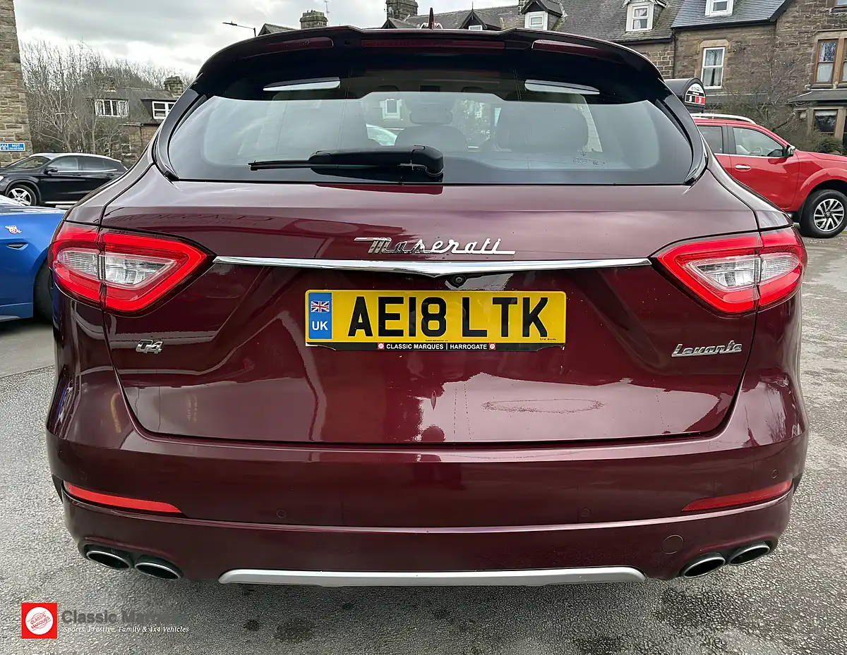 Used 2018 Maserati Levante Red - Interior and Exterior details 9
