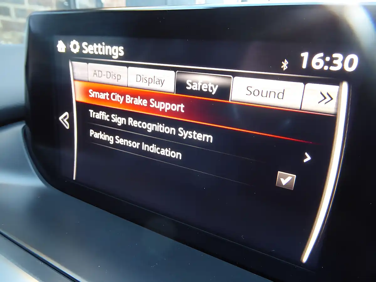 Used 2018 Mazda 6 Sport Nav Tourer Grey - Interior and Exterior details 16