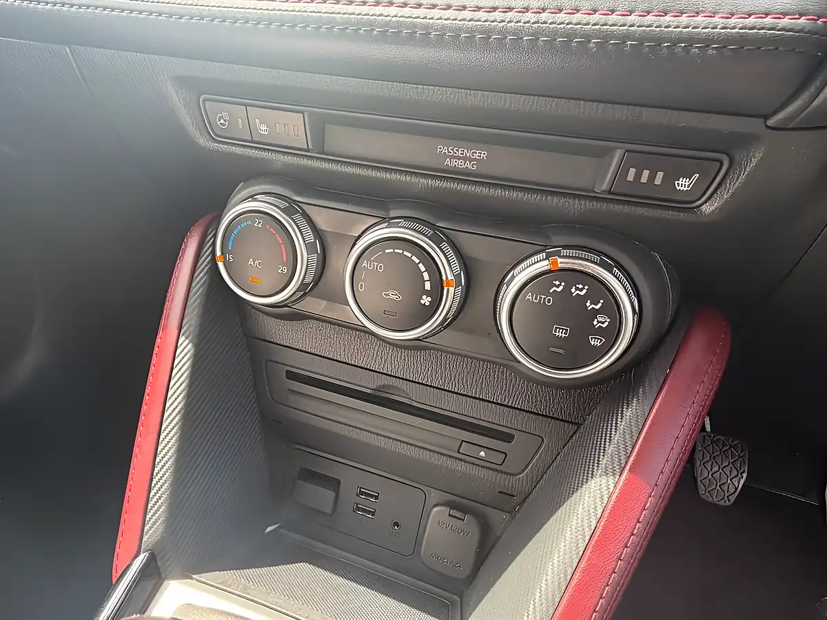 Used 2018 Mazda CX-3 Sport Nav Black - Interior and Exterior details 20