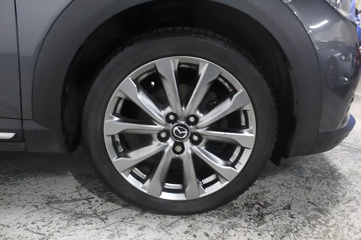 Used 2018 Mazda CX-3 Sport Nav+ Grey - Interior and Exterior details 19