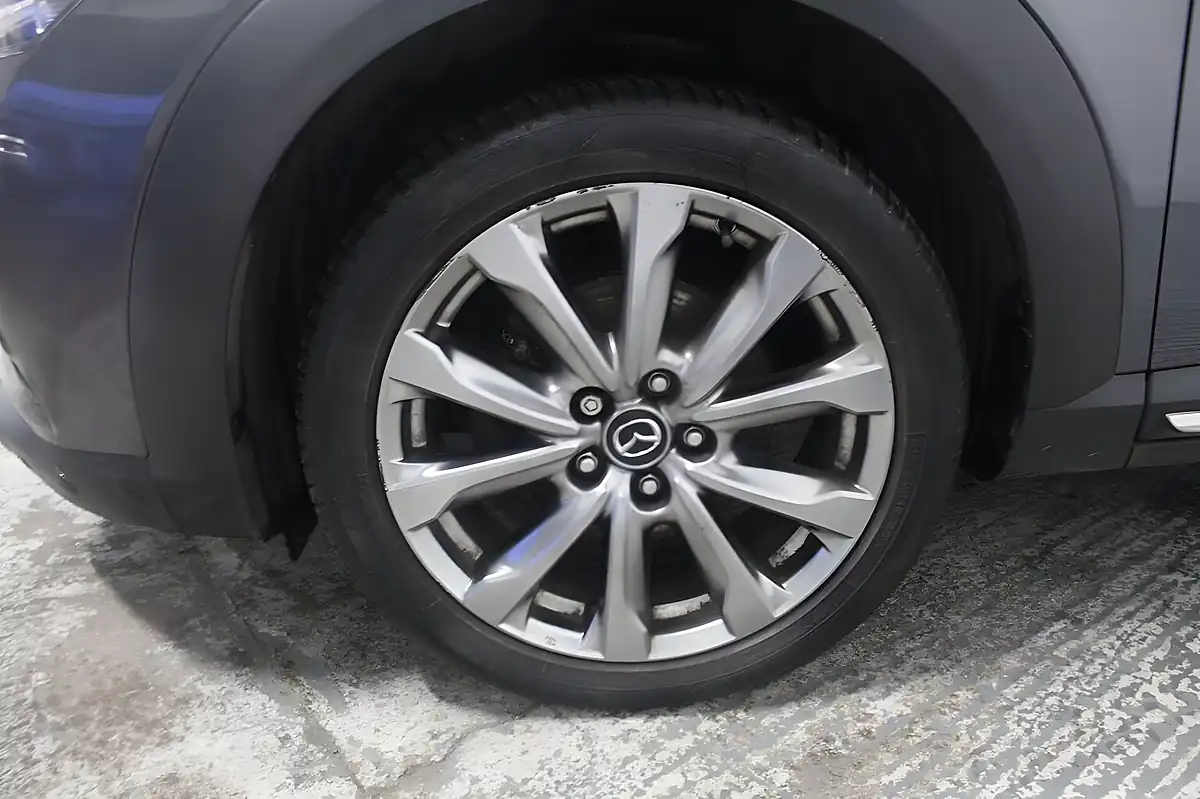 Used 2018 Mazda CX-3 Sport Nav+ Grey - Interior and Exterior details 20