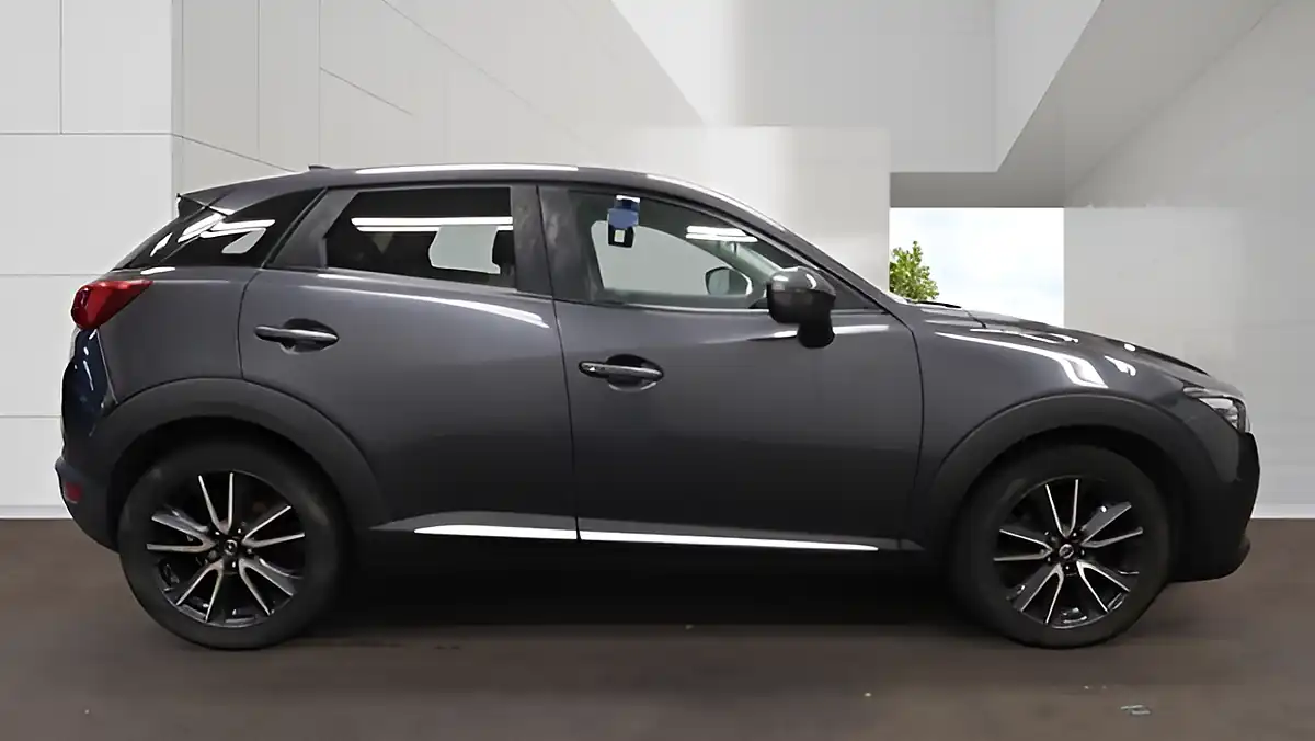 Used 2018 Mazda CX-3 Sport Nav Grey - Interior and Exterior details 9