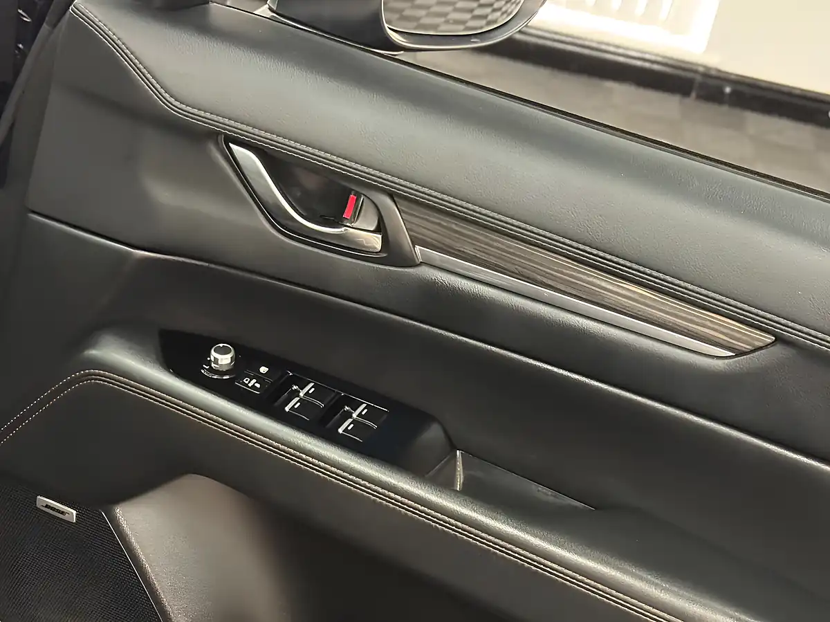 Used 2018 Mazda CX-5 Sport Nav+ Black - Interior and Exterior details 15