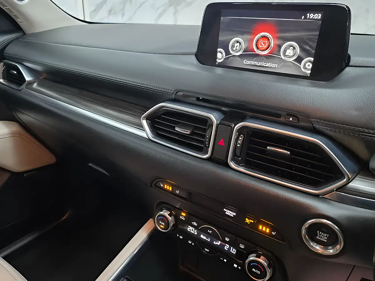 Used 2018 Mazda CX-5 Sport Nav Black - Interior and Exterior details 16