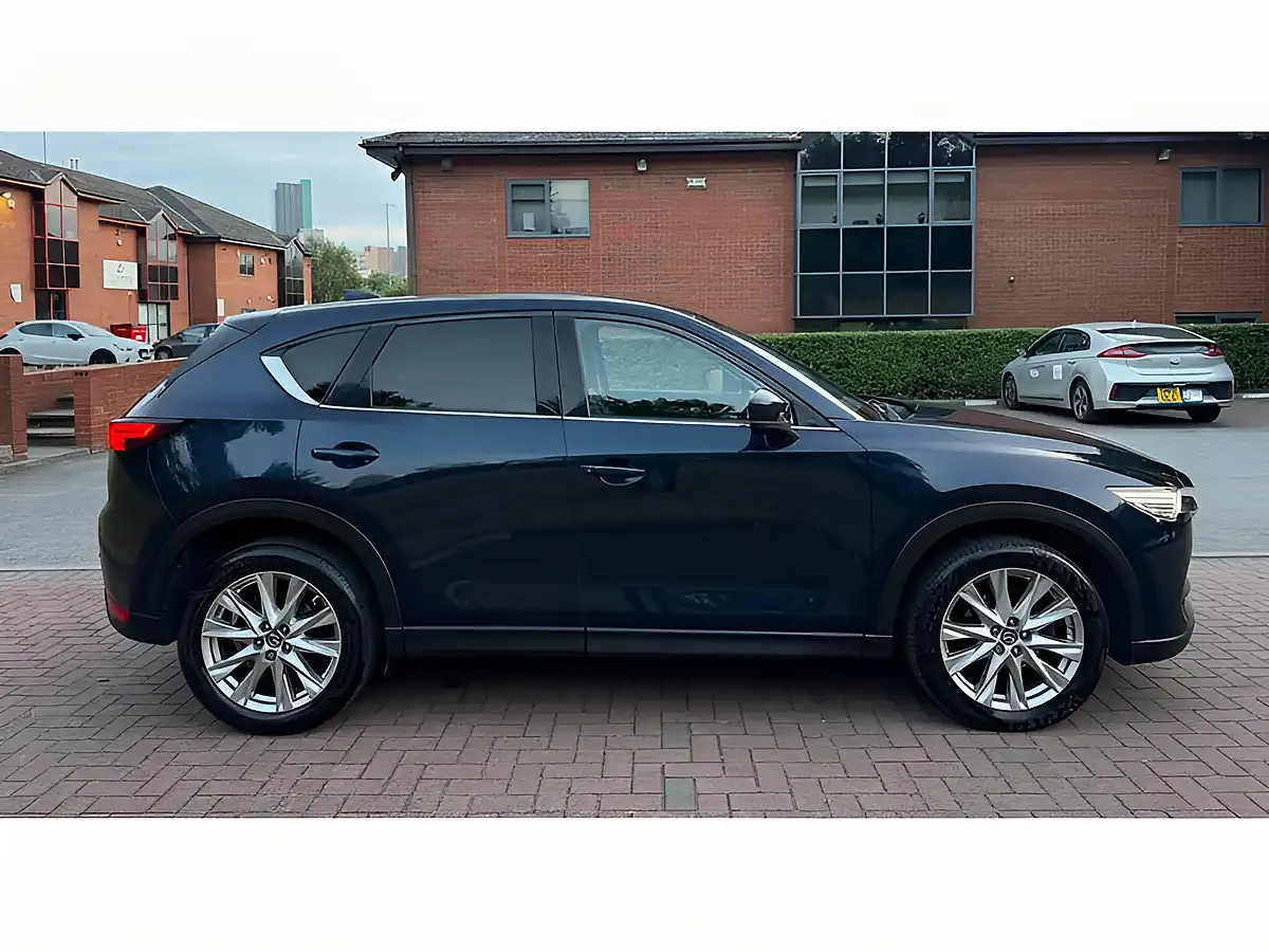 Used 2018 Mazda CX-5 Sport Nav+ Blue - Interior and Exterior details 5