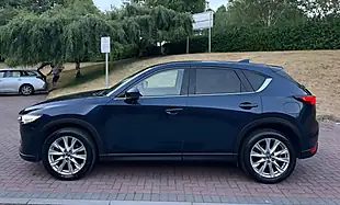 Used 2018 Mazda CX-5 Sport Nav+ Blue - Interior and Exterior details 8