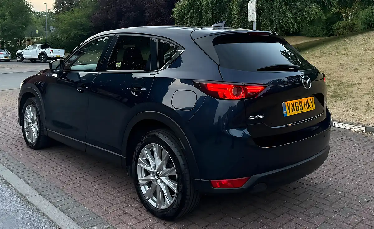 Used 2018 Mazda CX-5 Sport Nav+ Blue - Interior and Exterior details 9