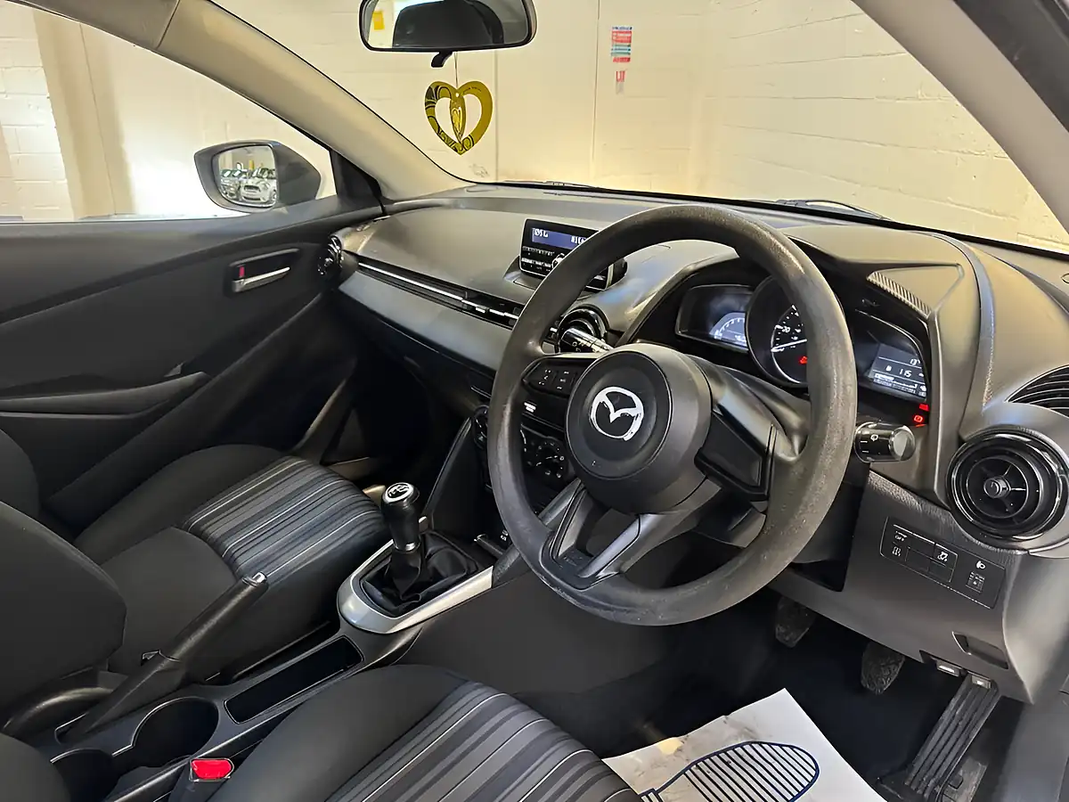 Used 2018 Mazda Mazda2 Se White - Interior and Exterior details 14