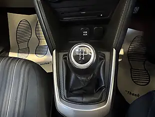Used 2018 Mazda Mazda2 Se White - Interior and Exterior details 15