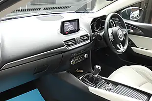 Used 2018 Mazda Mazda3 Sport Nav Blue - Interior and Exterior details 11